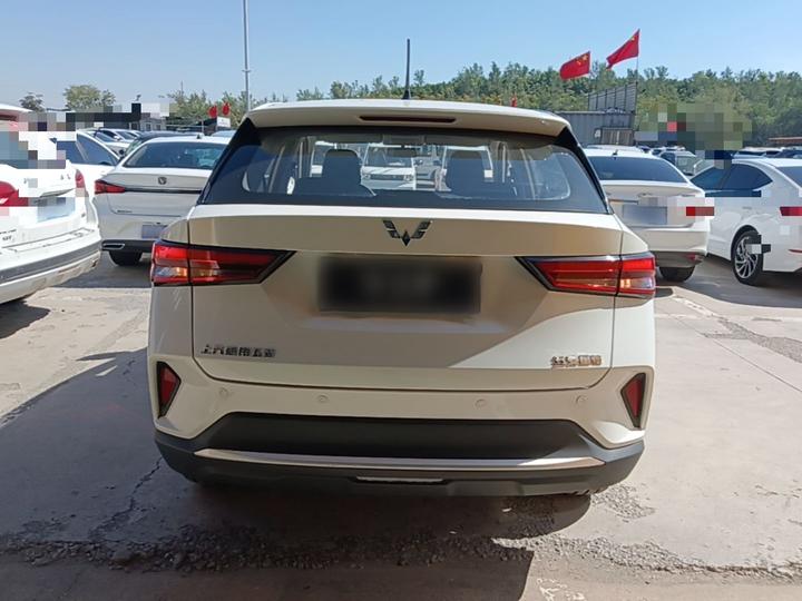 Wuling 2022 1.5L MT photo 3