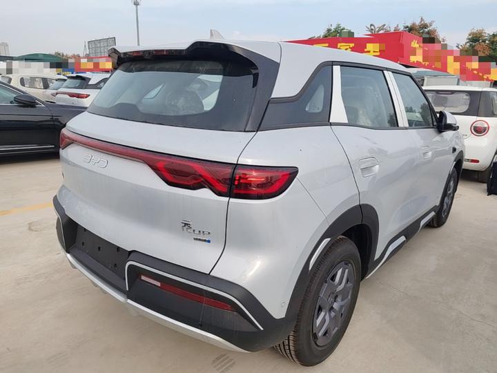 Yuan UP 2025 ADAS 401KM photo 6
