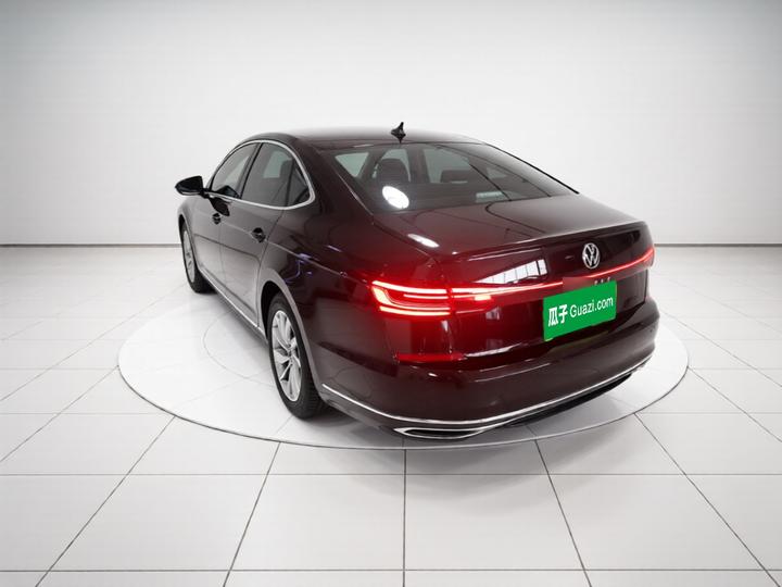 Passat 2023 Facelift 280TSI Business photo 4