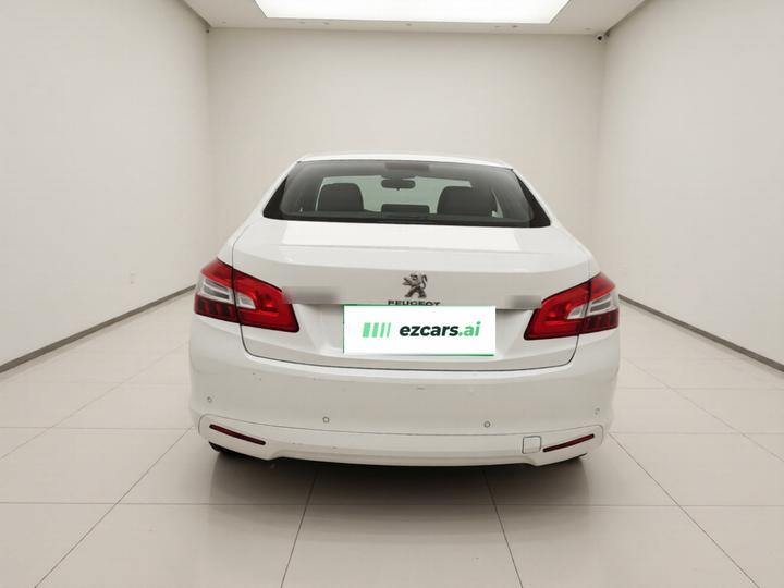 408 2015 1.2T AT Luxury photo 5