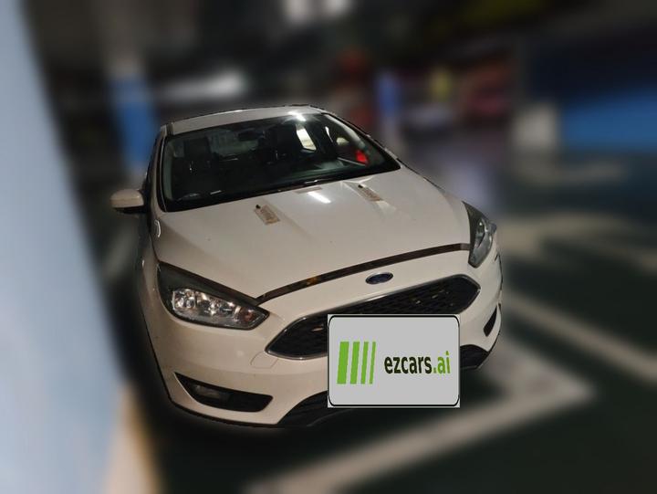 Focus 2015 Hatchback 1.6L AT Comfort photo 3
