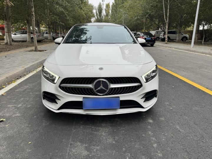 A-Class 2020 A 200 L Sport photo 4