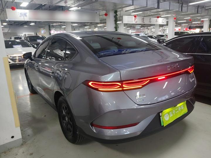 Qin PLUS 2025 DM-i ADAS 55KM Leading photo 4