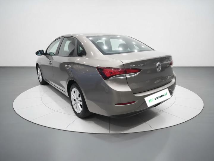 Excelle 2021 Facelift Classic 1.5L AT Elite photo 4