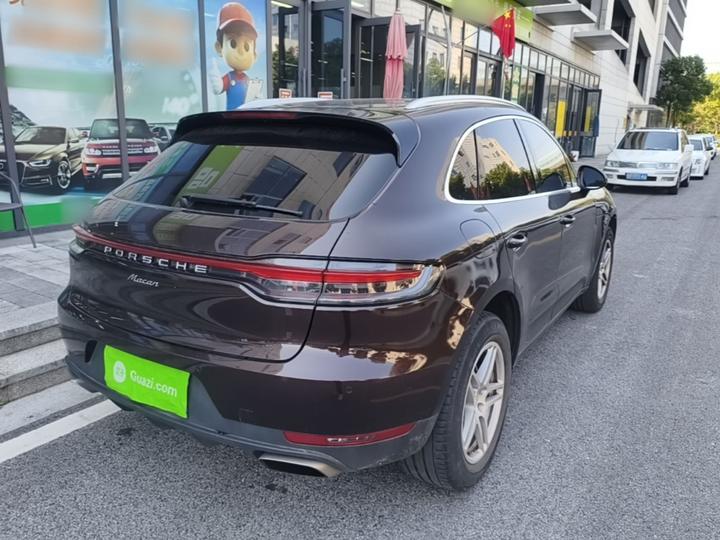 2020 Macan 2.0T photo 6