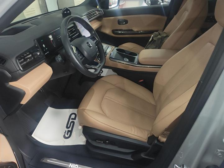 ES6 2020 600KM Sport photo 6