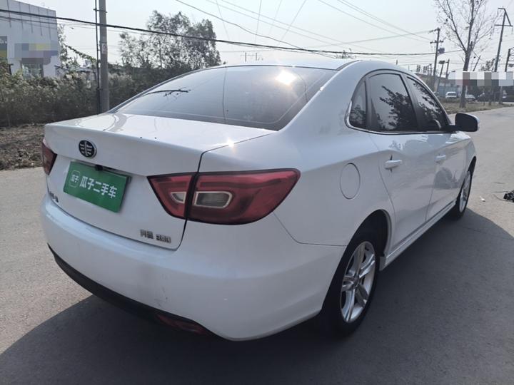 Bestune B30 2017 1.6L AT Luxury photo 4