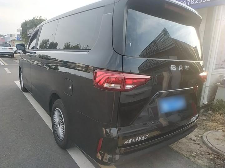BAW M7 2025 1.6L MT Long Wheelbase Comfort 6/7-Seater photo 4