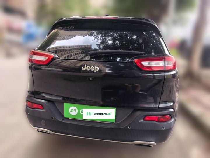 Cherokee 2017 2.4L Leading Smart photo 5