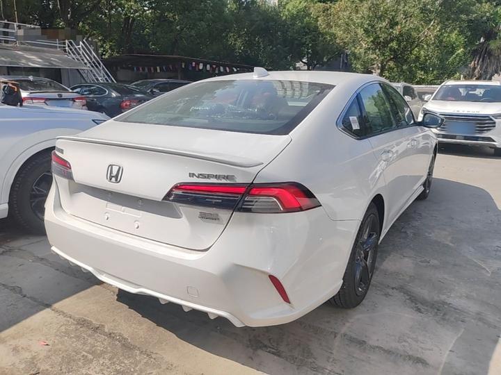 2023 260TURBO photo 6