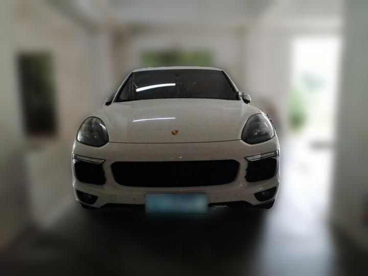 2015 Cayenne 3.0T photo 2