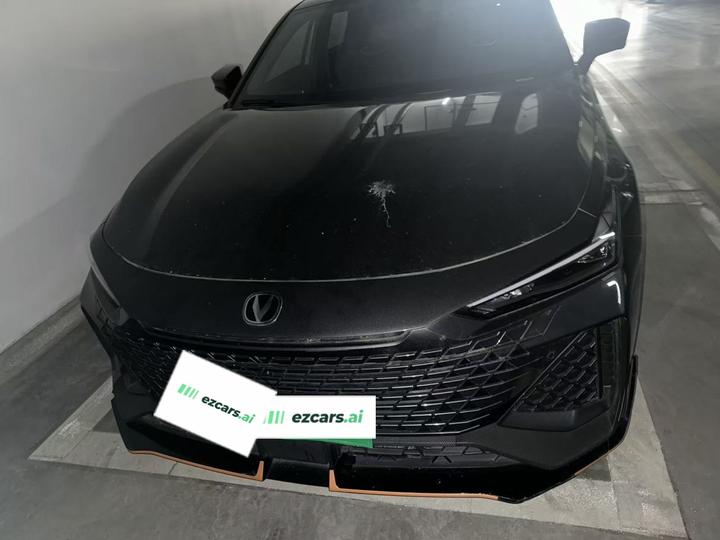 UNI-V 2022 2.0T photo 2