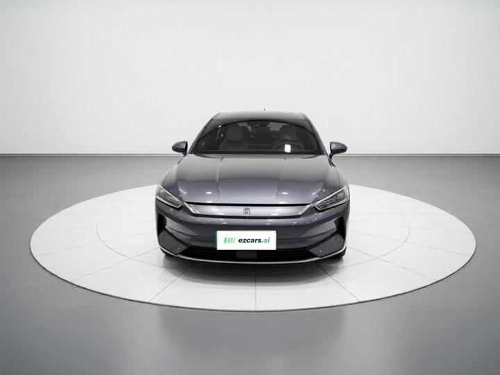 Qin PLUS 2021 EV 500KM Premium photo 2