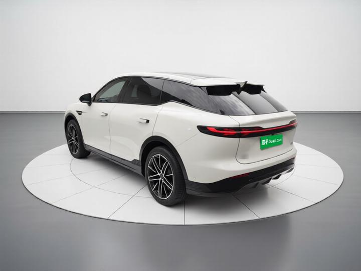 Voyah 2025 AWD Qiankun photo 4