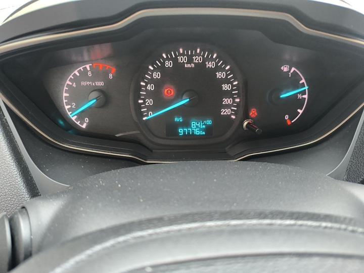 Escort 2015 1.5L MT Comfort photo 6