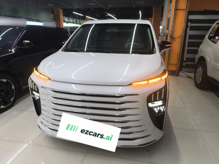 V9 2024 1.5TD 200km Premium photo 2