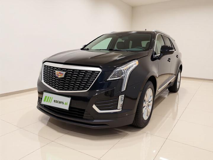 XT5 2021 28T Luxury