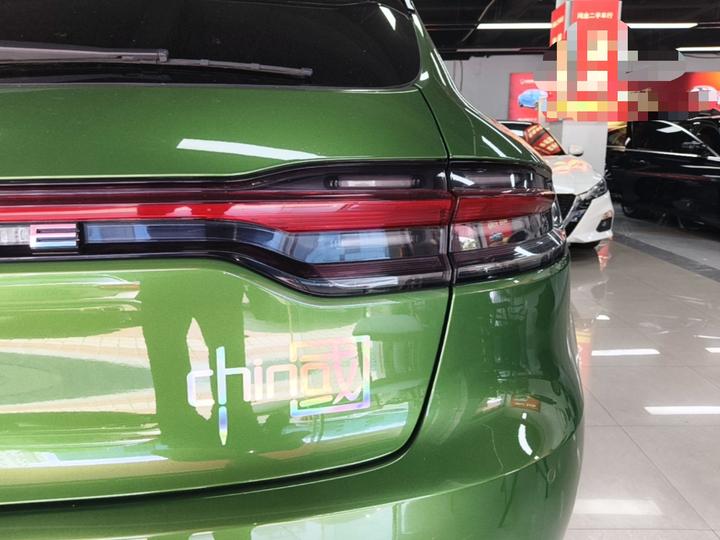 2018 Macan 2.0T photo 7