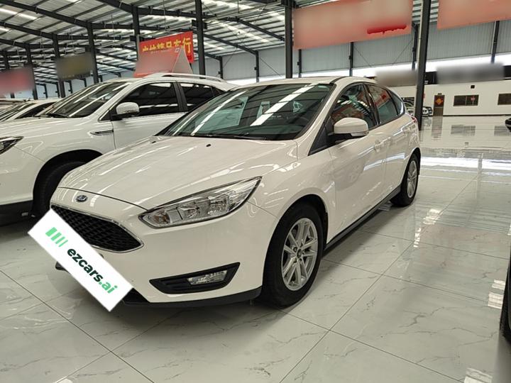 Focus 2018 Hatchback Classic 1.6L AT Fashion