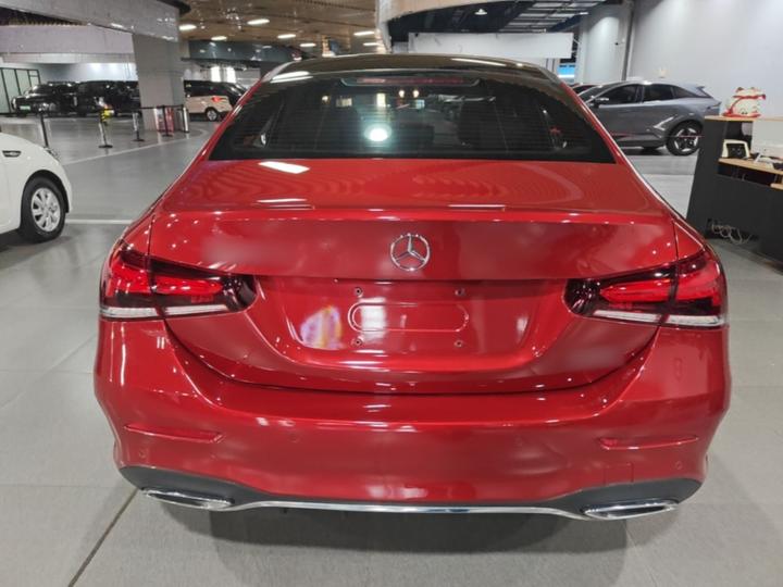 A-Class 2019 A 200 L Sport photo 5