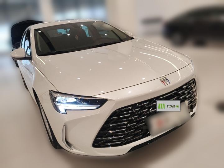 Regal 2024 Facelift 25T photo 3