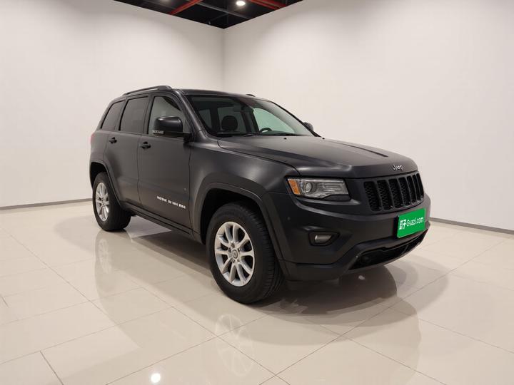 Grand Cherokee Imported 2015 3.6L Elite photo 3