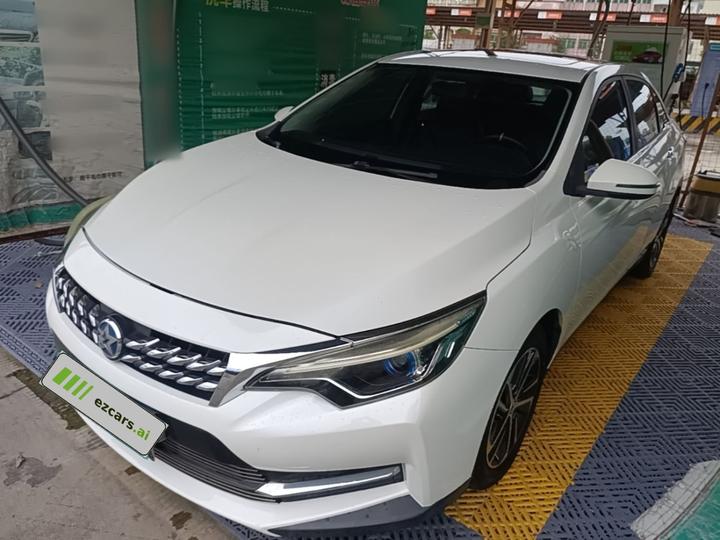 D60 2018 1.6L CVT Connected Elite