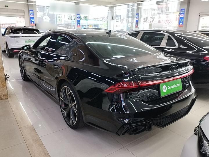 A7L 2024 45 TFSI quattro S-line photo 4