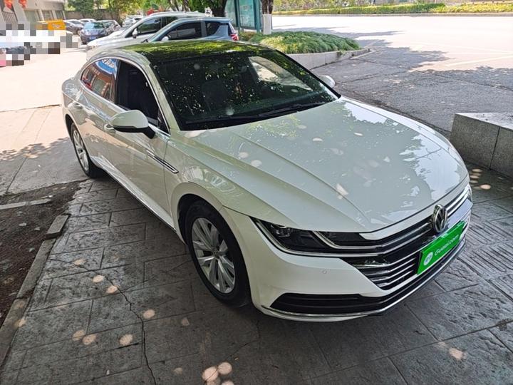 FAW-Volkswagen CC 2019 330TSI China VI photo 3
