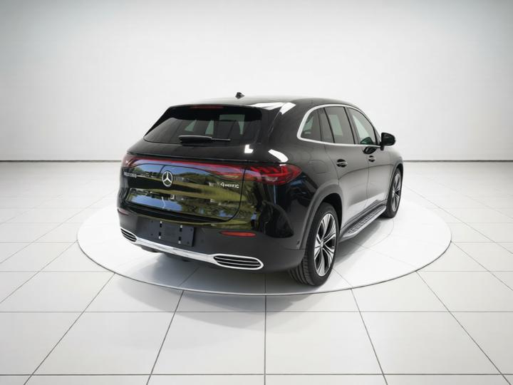 EQE SUV 2024 500 4MATIC photo 6