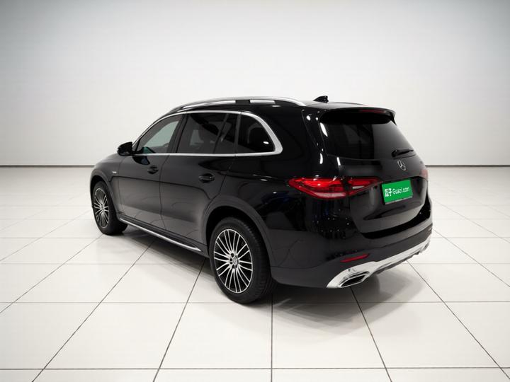 GLC 2024 GLC 260 L 4MATIC Dynamic 5-Seater photo 4