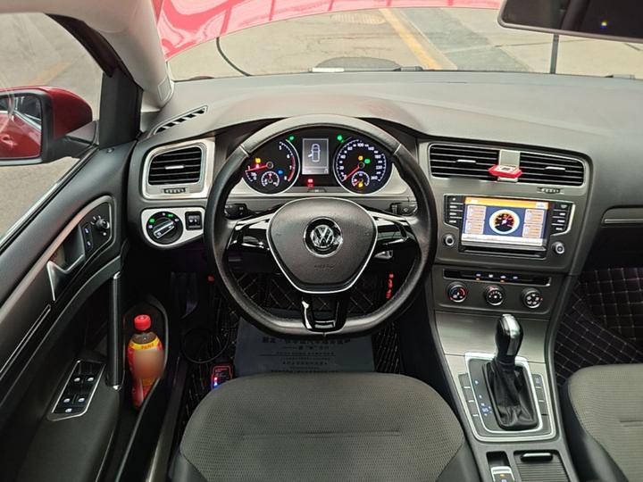 Golf 2015 1.4TSI AT Comfort photo 6
