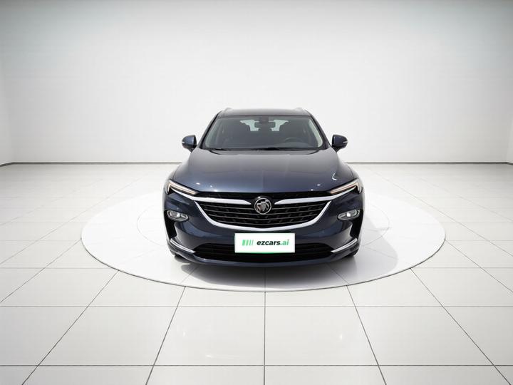 2020 28T RWD Premium photo 2