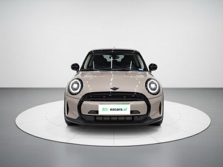 2023 1.5T COOPER photo 2