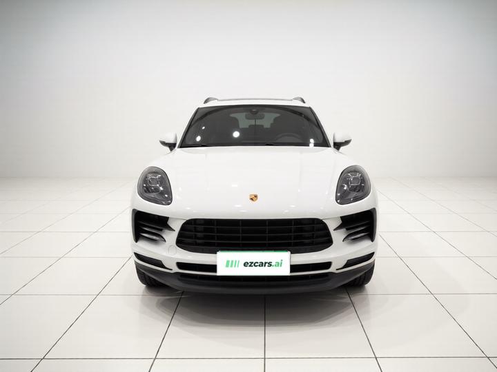 2020 Macan 2.0T photo 2