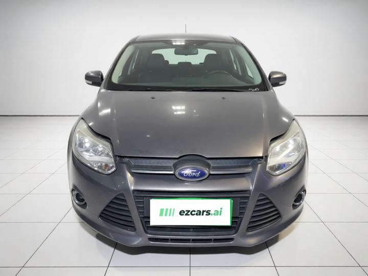 Focus 2012 Sedan 1.6L AT photo 2
