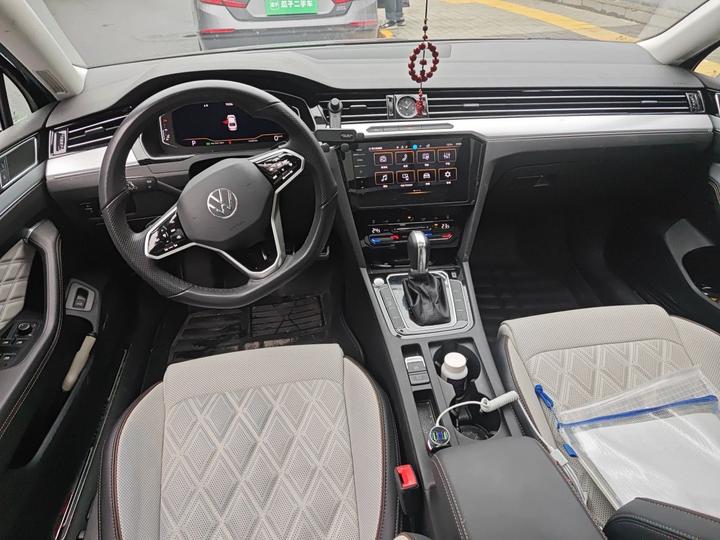 Magotan 2024 200 330TSI DSG Luxury photo 5