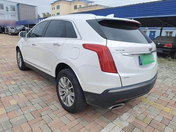 XT5 2016 28T AWD Luxury photo 4