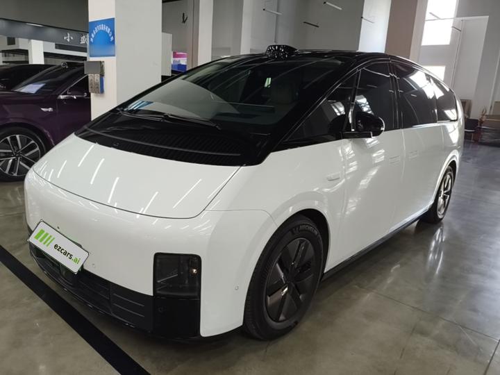 Li MEGA 2024 Ultra