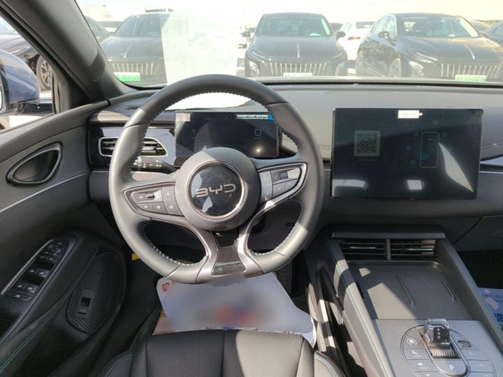 Seal 06 EV 2024 DM-i 120KM Exclusive photo 6