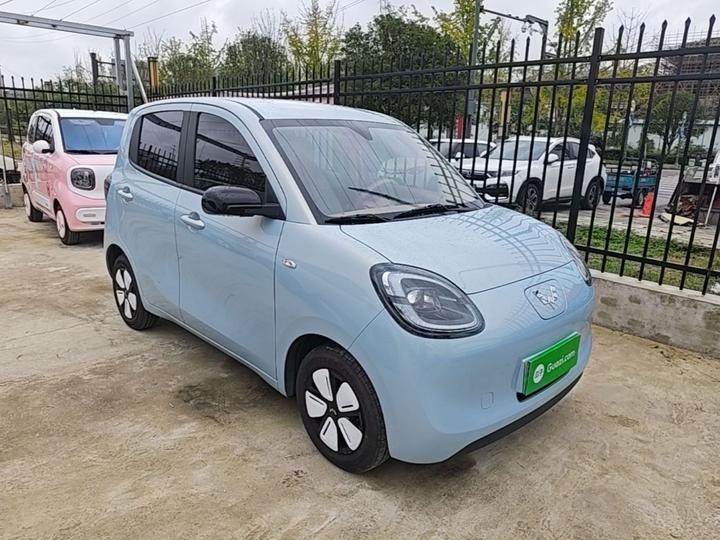 Hongguang MINIEV 2025 4th Gen 4-Door Advanced photo 3