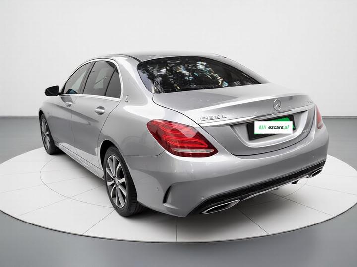 C-Class 2015 Facelift C 180 L Sport photo 4