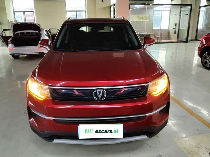 CS35PLUS 2019 1.4T DCT photo 2