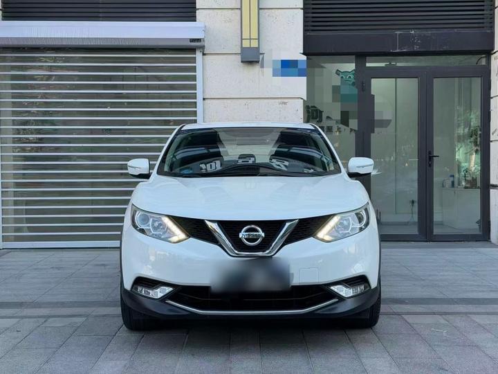 Qashqai 2017 2.0L CVT Elite China V photo 2