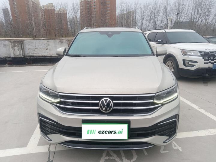 Tiguan L 2022 330TSI AT RWD R-Line photo 2