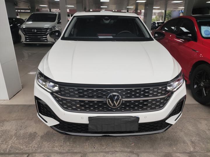 Lavida 2024 300TSI DSG Leading photo 2