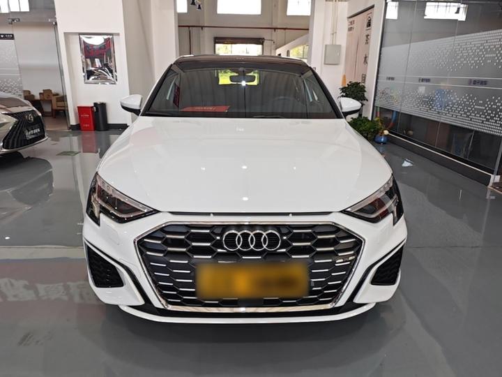 A3 2023 Facelift Sportback 35 TFSI Fashion Sport photo 2