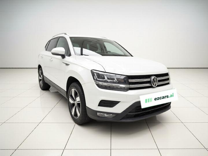 Tharu 2020 280TSI RWD Comfort China VI photo 3