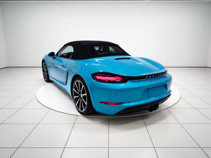718 2018 Boxster 2.0T photo 4