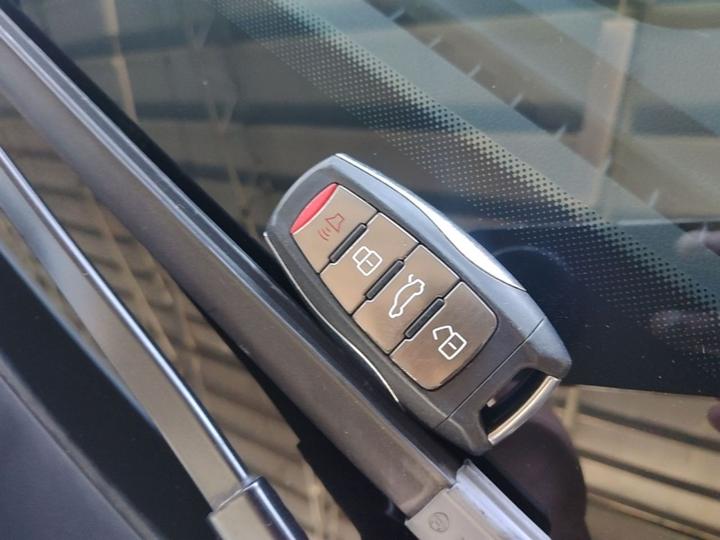 F7 2021 2.0T AWD i photo 8